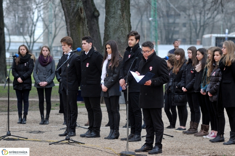 Megemlékezés kölcseysekkel