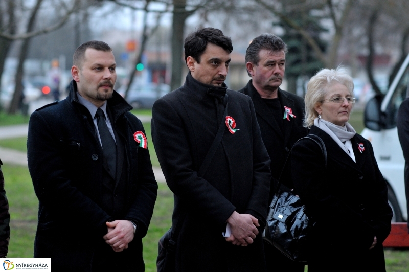 Megemlékezés kölcseysekkel