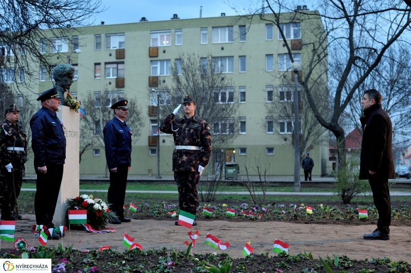 Megemlékezés kölcseysekkel