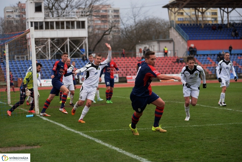 Spartacus-Tiszaújváros labdarúgó mérkőzés