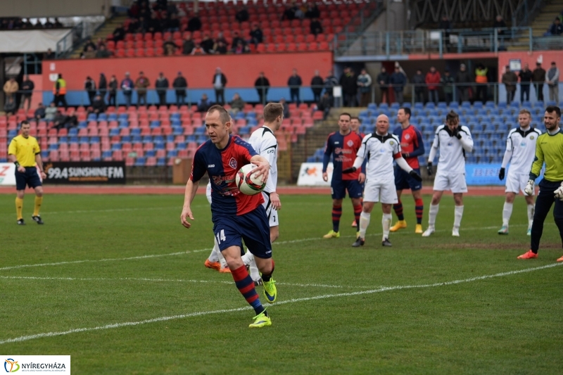 Spartacus-Tiszaújváros labdarúgó mérkőzés