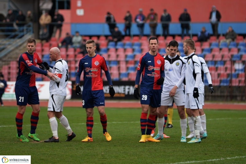 Spartacus-Tiszaújváros labdarúgó mérkőzés