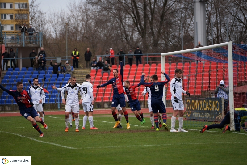 Spartacus-Tiszaújváros labdarúgó mérkőzés