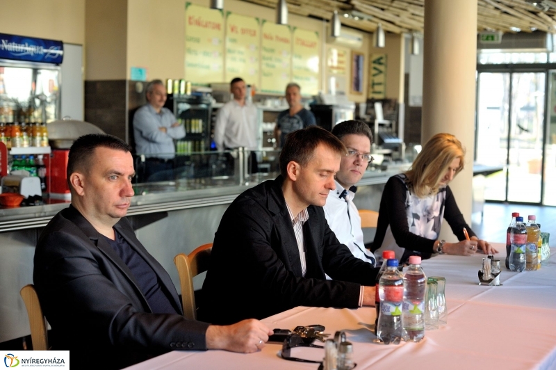 Sajtótájékoztató a Nyíregyházi Állatparkban