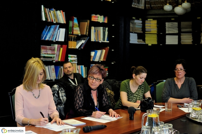 Szertelen nap rendezvény beharangozója