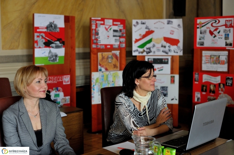 Vetélkedő Lengyelországról