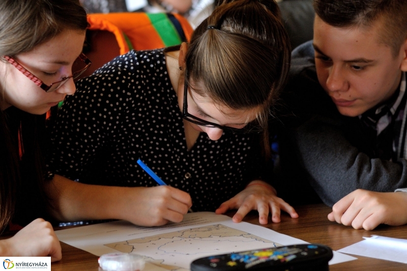 Vetélkedő Lengyelországról