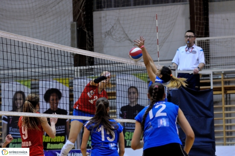 Fatum-Nyíregyháza - Vasas női röplabda