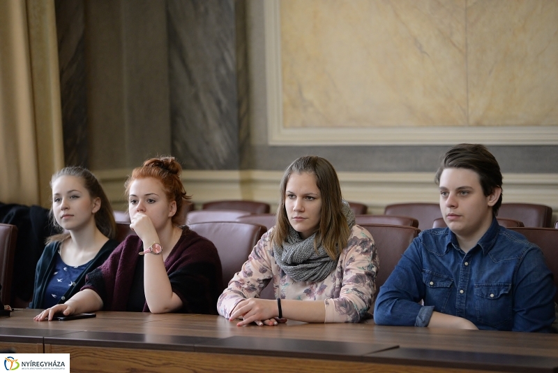 Francia diákok a Városházán