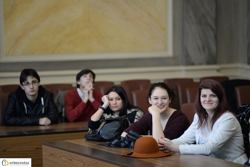 Francia diákok a Városházán