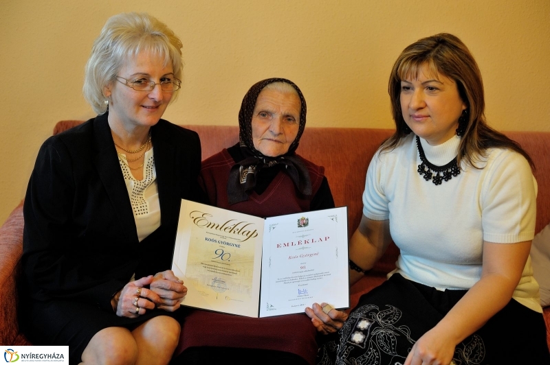 Szépkorú köszöntése - Koós Györgyné