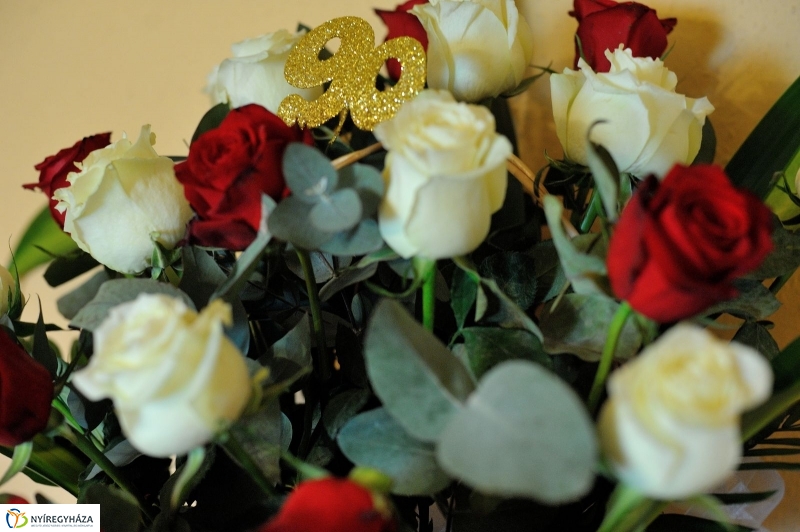 Szépkorú köszöntése - Koós Györgyné