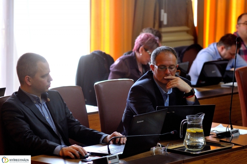 Városi Közgyűlés 20160331