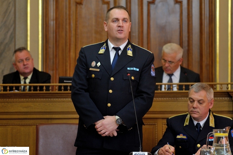 Városi Közgyűlés 20160331