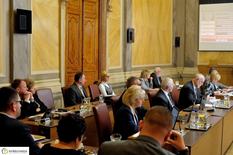 Városi Közgyűlés 20160331