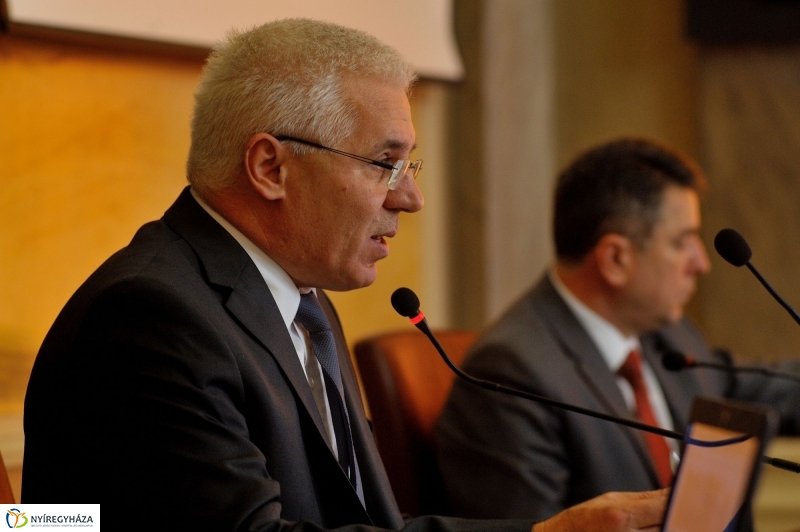Városi Közgyűlés 20160331