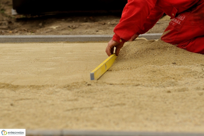 Munkálatok a Csónak utcai hídnál