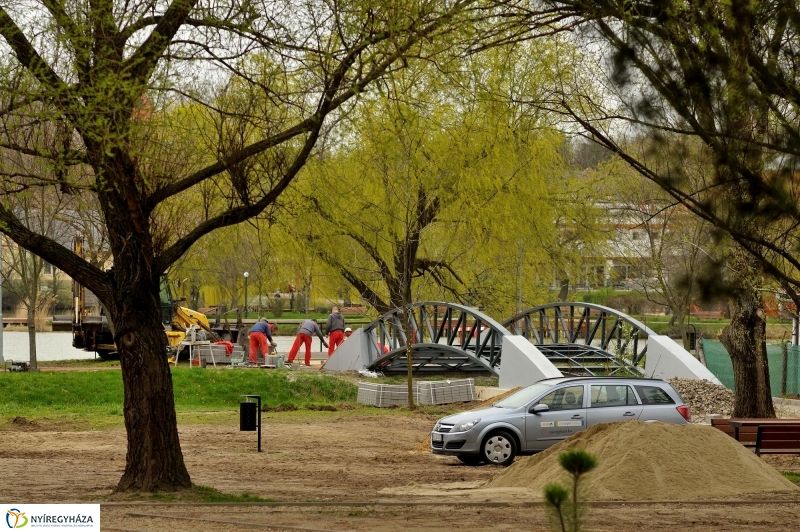 Munkálatok a Csónak utcai hídnál