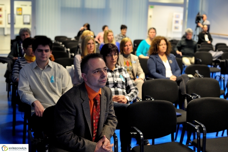 Az Autizmus Világnapja konferencia