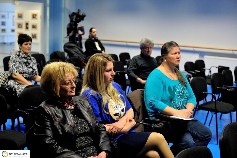 Az Autizmus Világnapja konferencia