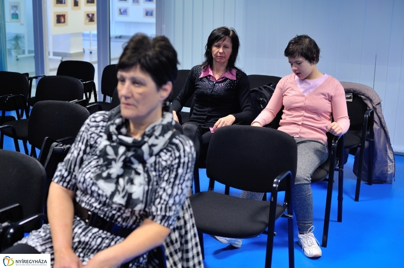 Az Autizmus Világnapja konferencia