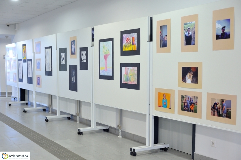 Az Autizmus Világnapja konferencia