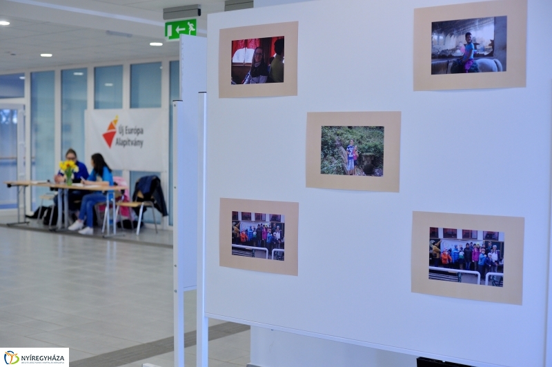 Az Autizmus Világnapja konferencia