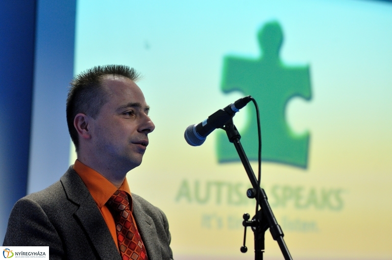 Az Autizmus Világnapja konferencia