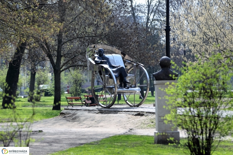 Vasárnapi virágos belváros