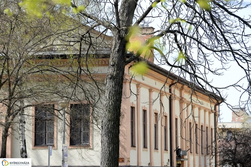 Vasárnapi virágos belváros