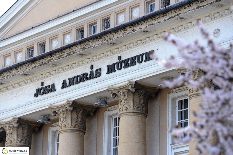 Nyíregyháza virágos belvárosa