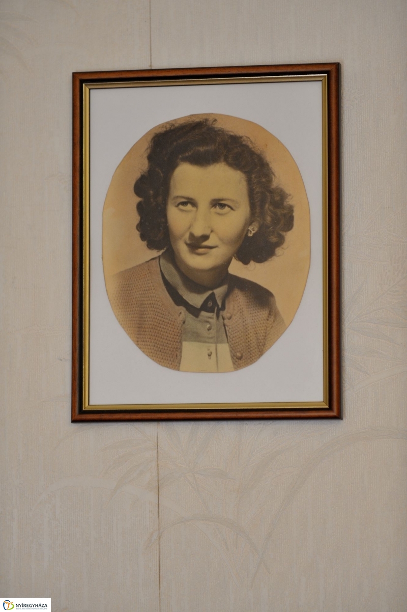 Szépkorú köszöntése - Varga Andrásné