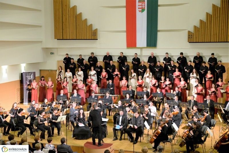 A Szabolcsi Szimfonikus Zenekar fellépése 