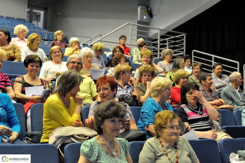 Szépkorúak Akadémiája a VMKK-ban