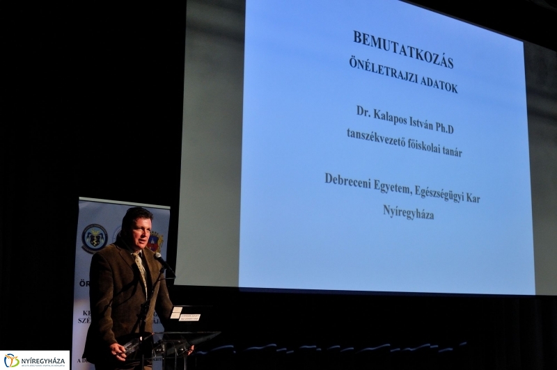 Szépkorúak Akadémiája a VMKK-ban