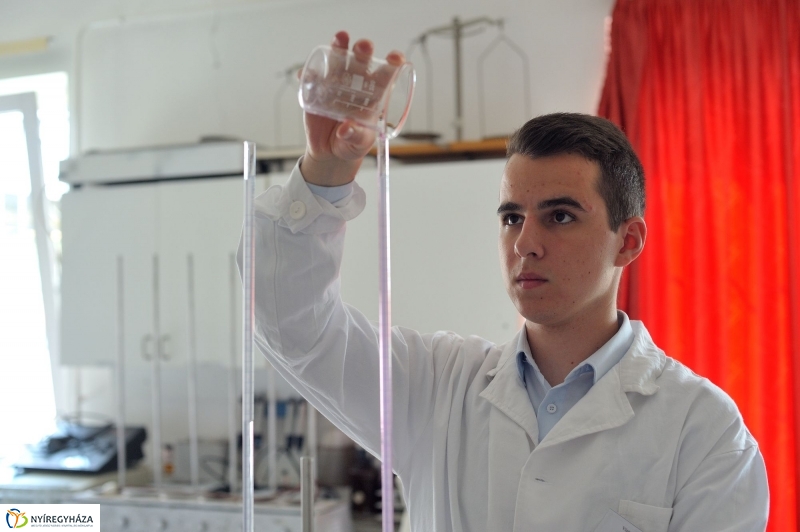 Tanulmányi verseny az ÉVISZ-ben