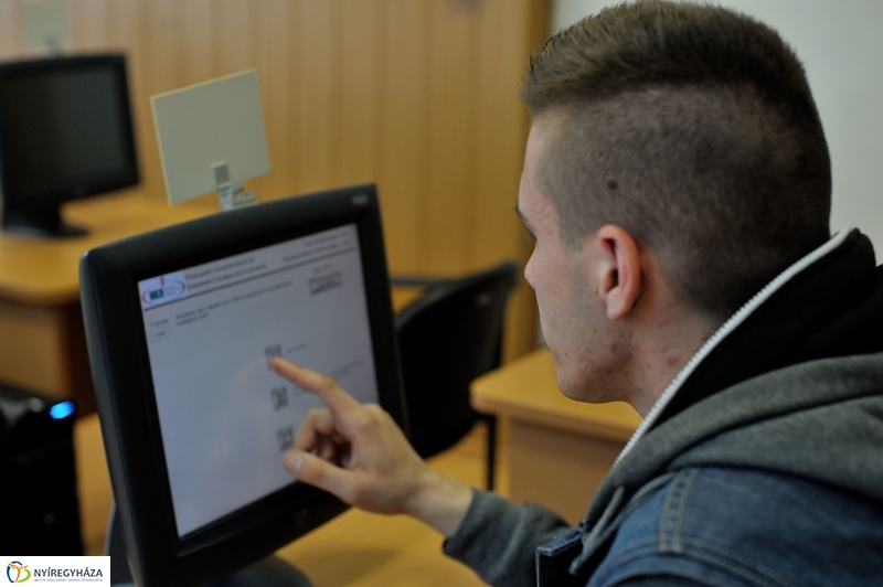 Középiskolai Közlekedésbiztonsági Kupa