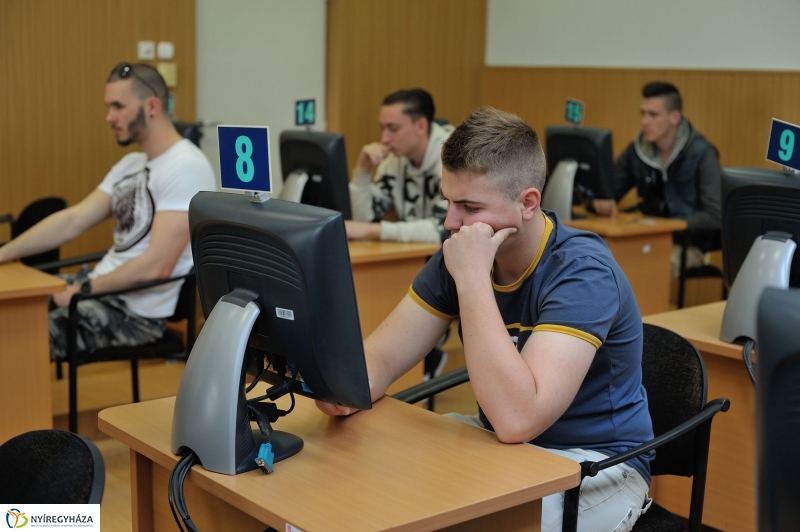 Középiskolai Közlekedésbiztonsági Kupa