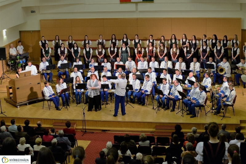 A Szabolcsi Koncert Fúvószenekar tavaszi konertje