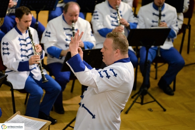 A Szabolcsi Koncert Fúvószenekar tavaszi konertje