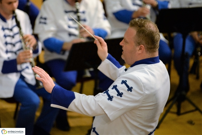 A Szabolcsi Koncert Fúvószenekar tavaszi konertje