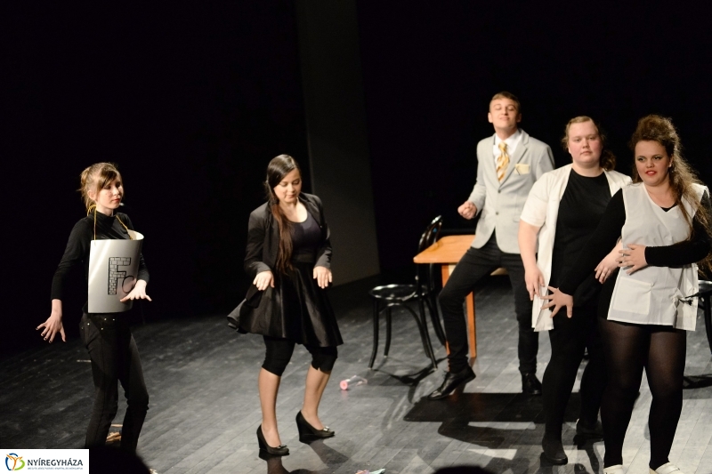 Diákszínjátszók a MűVész Stúdióban