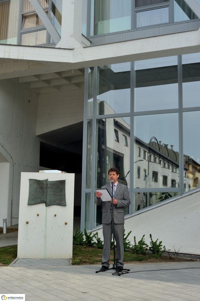 Váci Mihályra emlékezünk