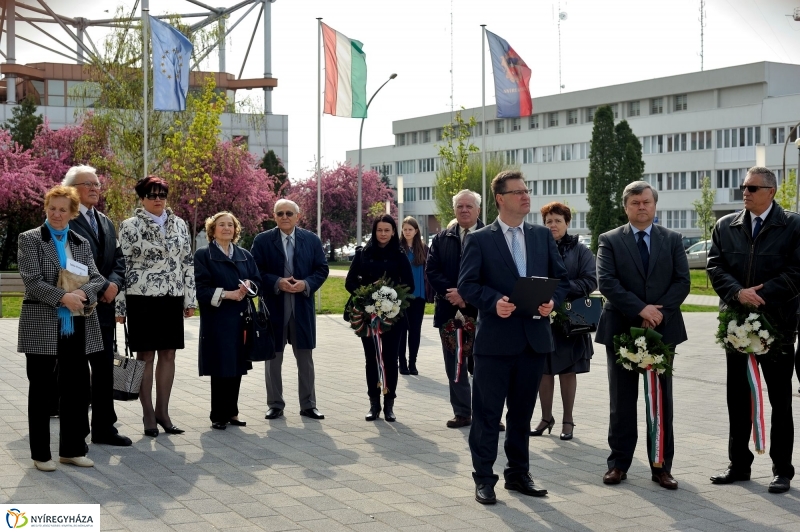 Váci Mihályra emlékezünk