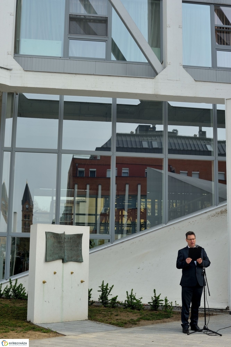 Váci Mihályra emlékezünk