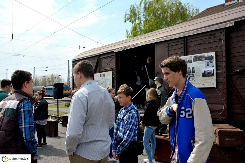 Élet Menete - utazó vagonkiállítás