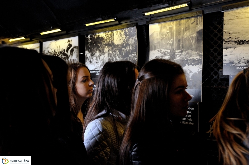 Élet Menete - utazó vagonkiállítás