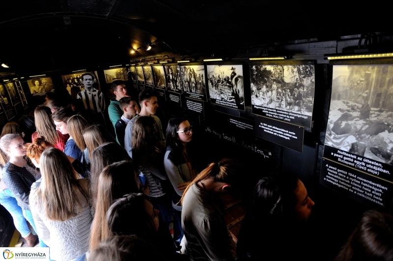 Élet Menete - utazó vagonkiállítás