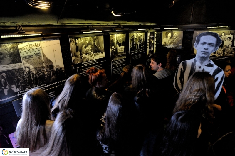 Élet Menete - utazó vagonkiállítás