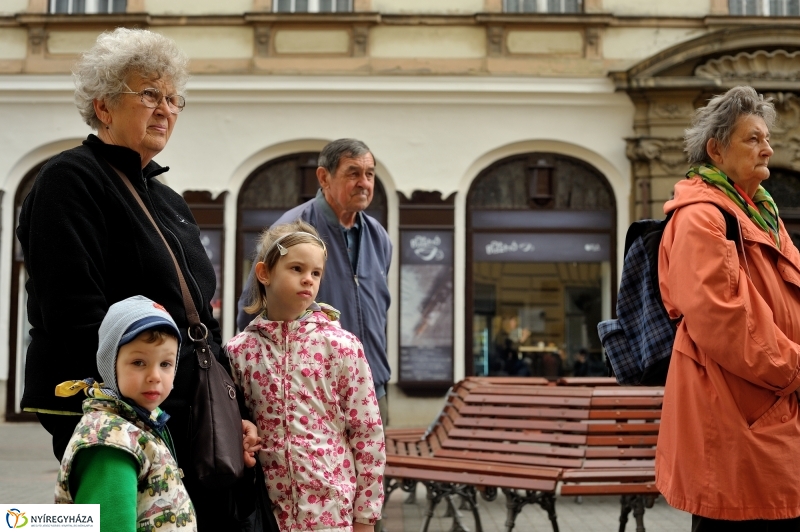 Emlékezés a felvidéki magyar családok szenvedéseiről